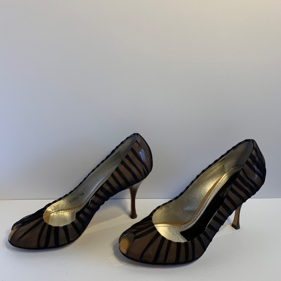 Dolce & Gabbana Black Nude Spuntata Vernice + Tulle Peep Toe Pump - Picture 4 of 12